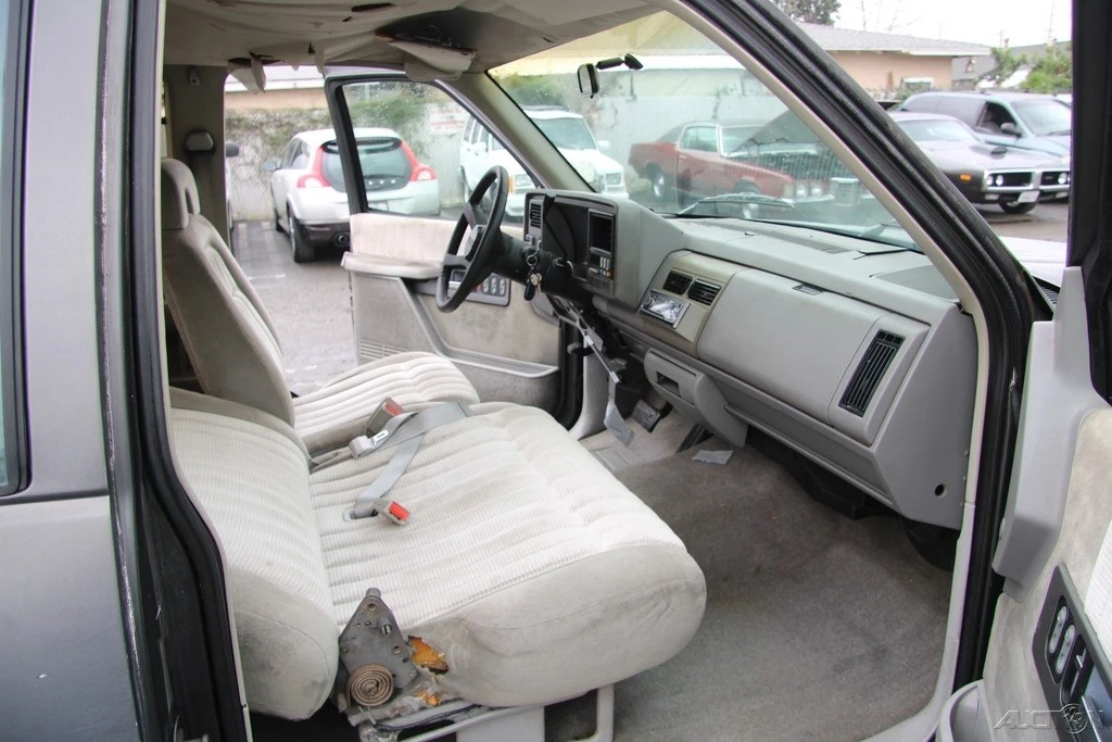 1993 Chevrolet C/K 4th Gen - Image 20 of 21