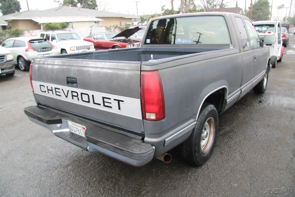 1993 Chevrolet C/K 4th Gen - Image 6 of 21
