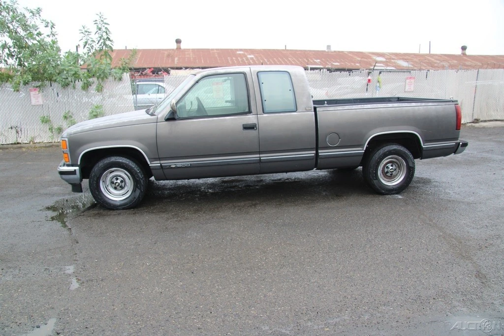 1993 Chevrolet C/K 4th Gen - Image 3 of 21