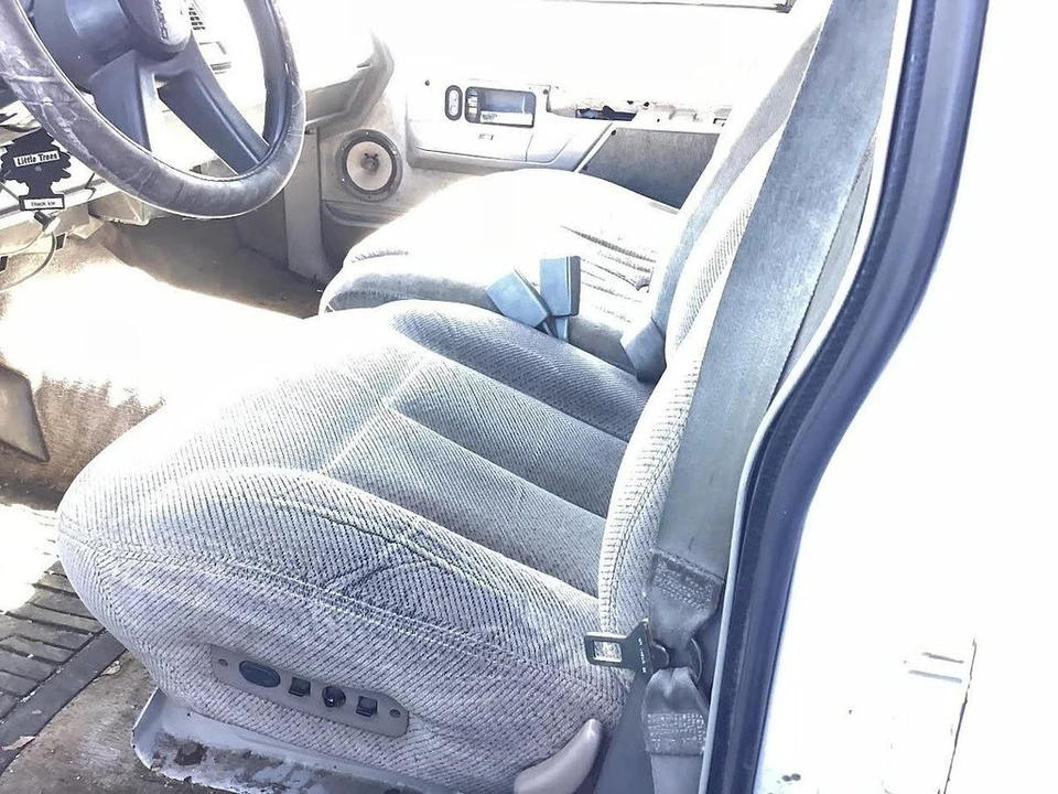 1993 Chevrolet C/K 4th Gen - Image 2 of 13