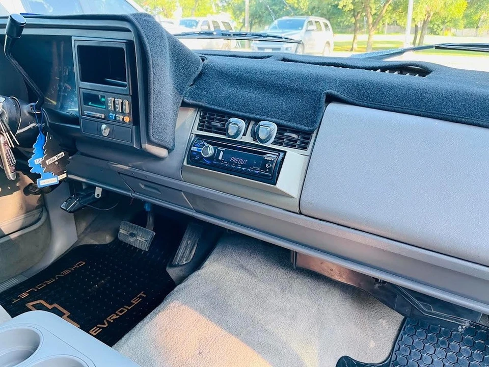 1993 Chevrolet C/K 4th Gen - Image 20 of 21
