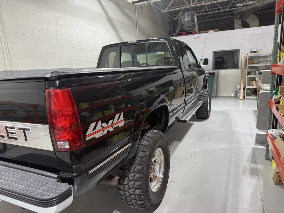 1993 Chevrolet C/K 4th Gen - Image 2 of 21