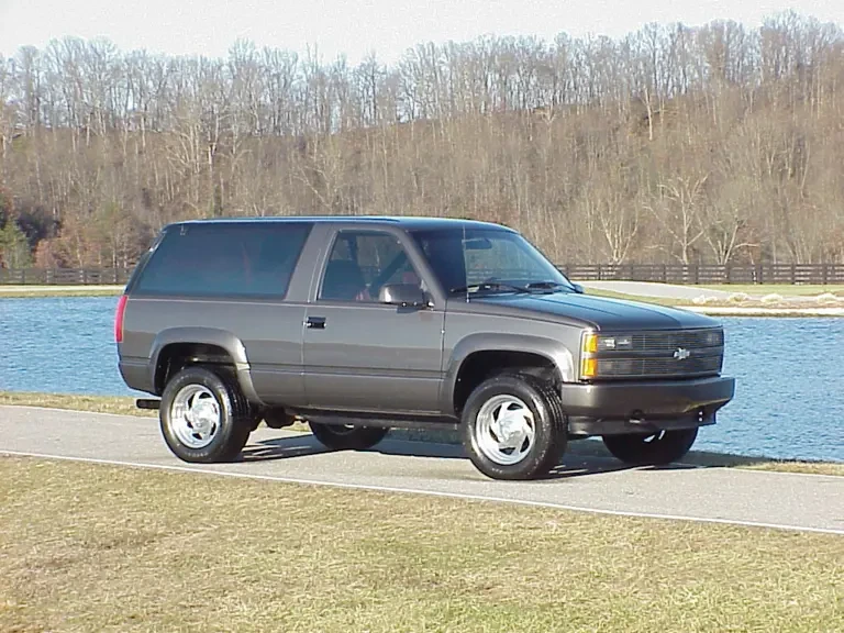1993 Chevrolet K5 Blazer 3rd Gen - Image 2 of 2