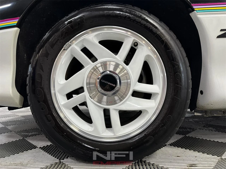 1993 Chevrolet Camaro 4th Gen - Image 12 of 31