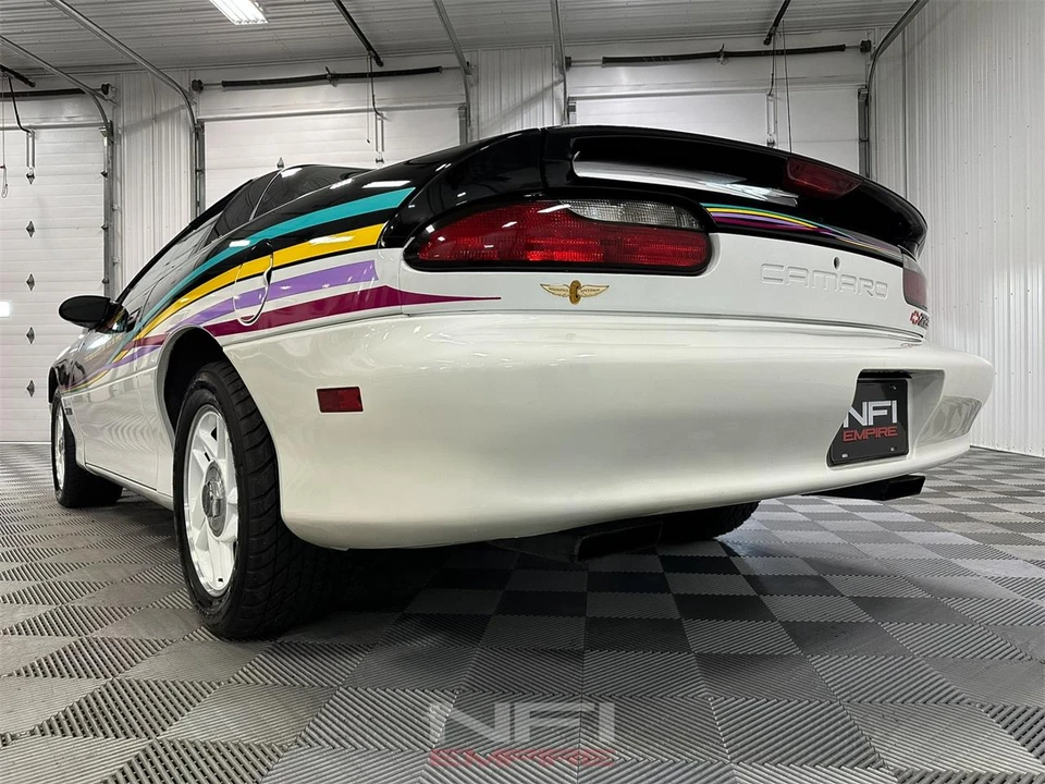 1993 Chevrolet Camaro 4th Gen - Image 21 of 31