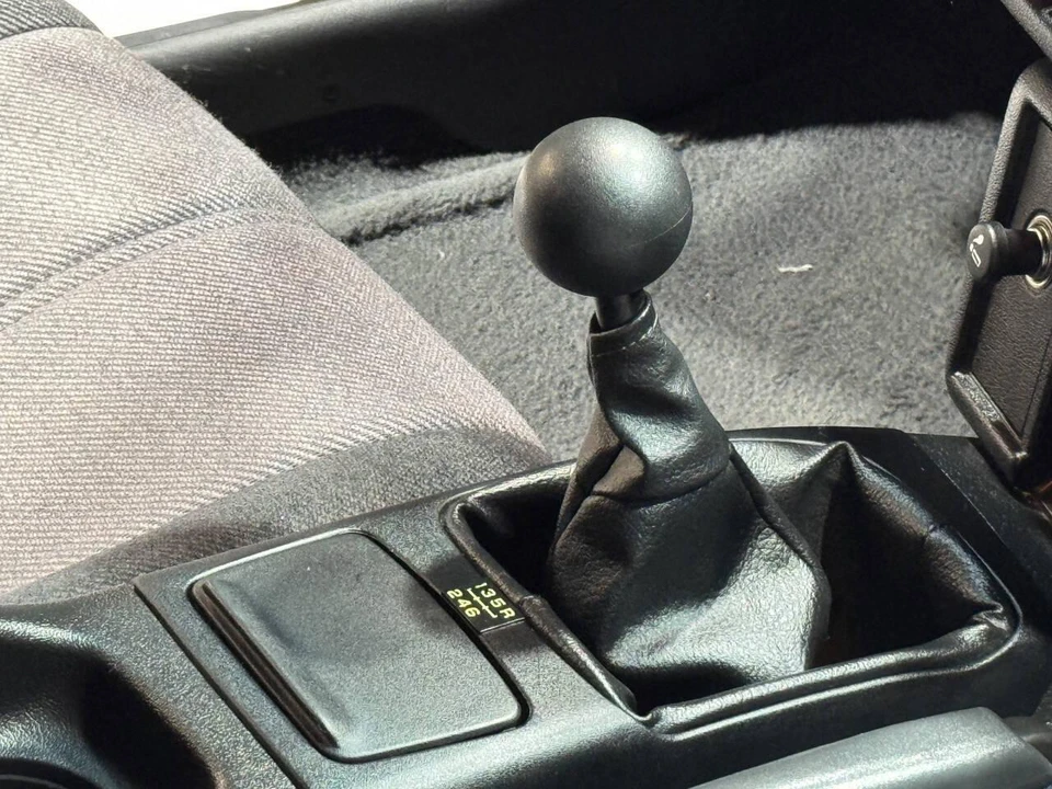 1993 Chevrolet Camaro 4th Gen - Image 4 of 31