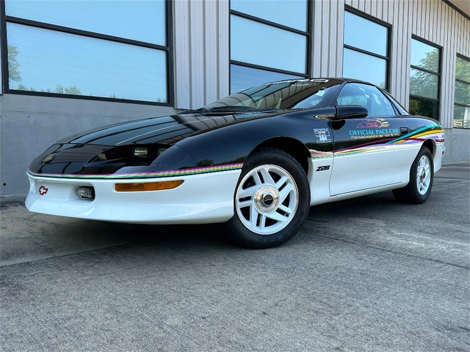 1993 Chevrolet Camaro 4th Gen - Image 12 of 31