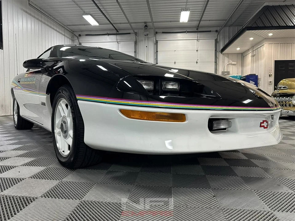 1993 Chevrolet Camaro 4th Gen - Image 15 of 31