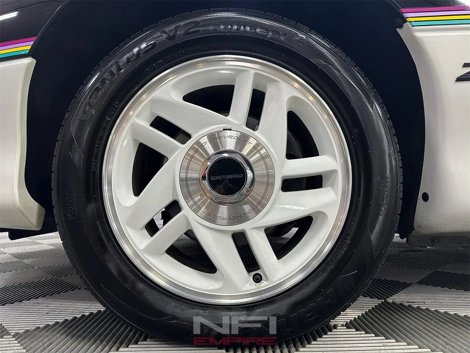 1993 Chevrolet Camaro 4th Gen - Image 12 of 31