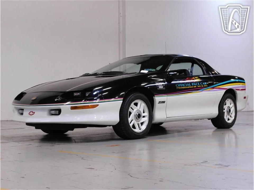 1993 Chevrolet Camaro 4th Gen - Image 16 of 31