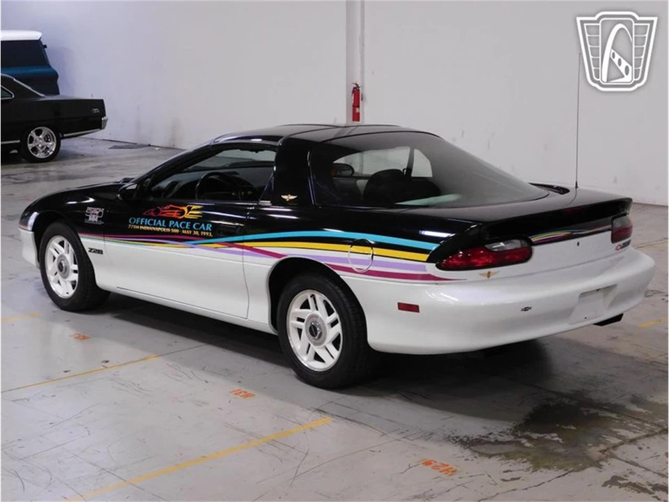 1993 Chevrolet Camaro 4th Gen - Image 27 of 31