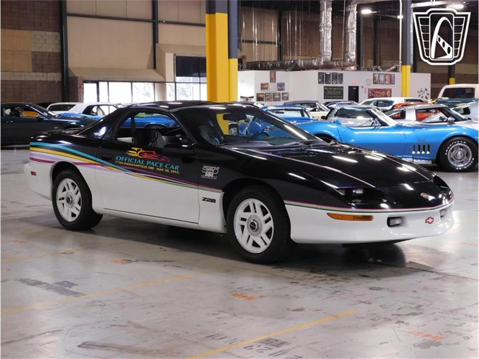 1993 Chevrolet Camaro 4th Gen - Image 5 of 31