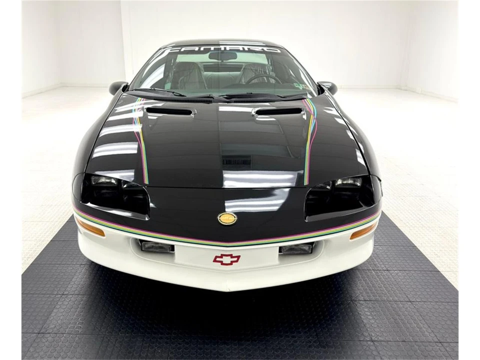 1993 Chevrolet Camaro 4th Gen - Image 8 of 31