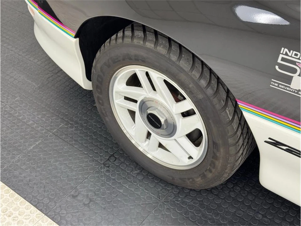1993 Chevrolet Camaro 4th Gen - Image 11 of 31