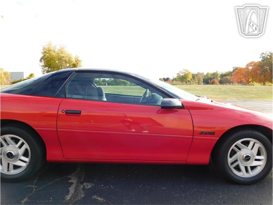 1993 Chevrolet Camaro 4th Gen - Image 26 of 31