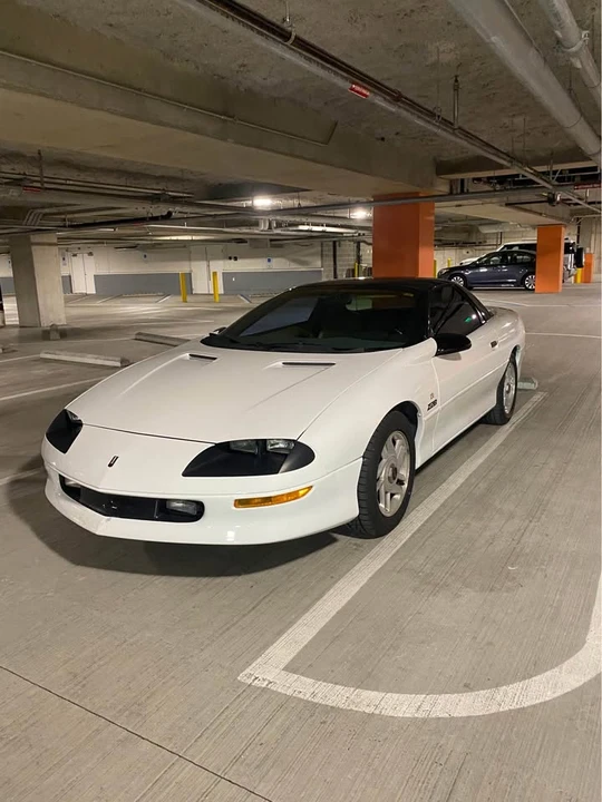1993 Chevrolet Camaro 4th Gen - Image 2 of 8
