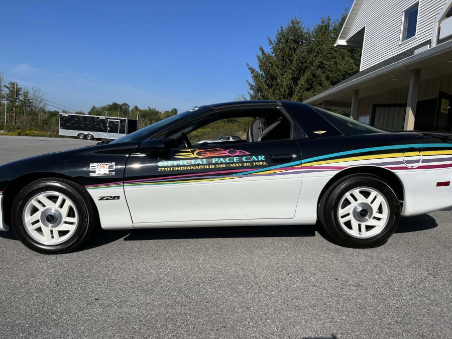 1993 Chevrolet Camaro 4th Gen - Image 10 of 31