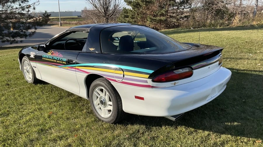 1993 Chevrolet Camaro 4th Gen - Image 3 of 16