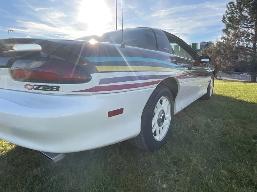 1993 Chevrolet Camaro 4th Gen - Image 8 of 16