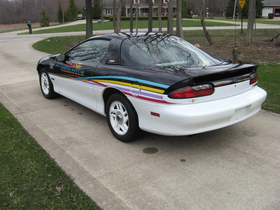 1993 Chevrolet Camaro 4th Gen - Image 2 of 8