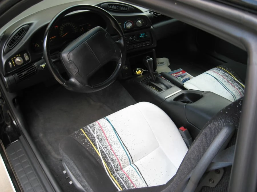 1993 Chevrolet Camaro 4th Gen - Image 4 of 8
