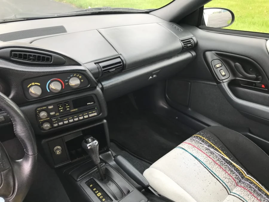 1993 Chevrolet Camaro 4th Gen - Image 4 of 11