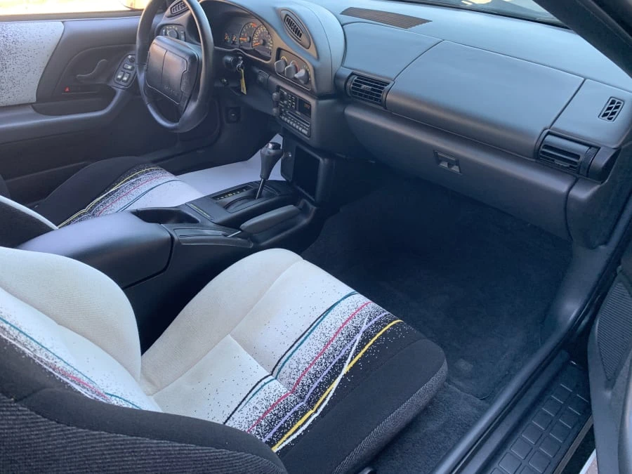 1993 Chevrolet Camaro 4th Gen - Image 6 of 9