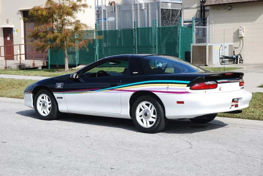1993 Chevrolet Camaro 4th Gen - Image 2 of 12