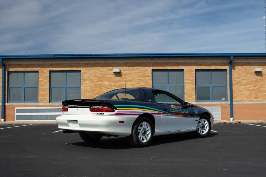 1993 Chevrolet Camaro 4th Gen - Image 3 of 28