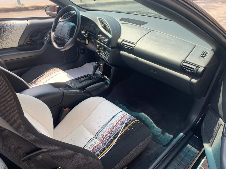 1993 Chevrolet Camaro 4th Gen - Image 6 of 9