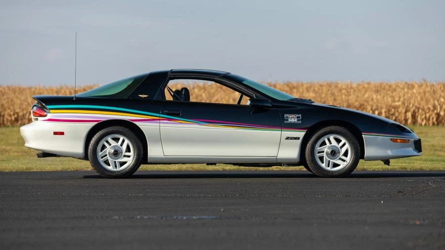 1993 Chevrolet Camaro 4th Gen - Image 7 of 28