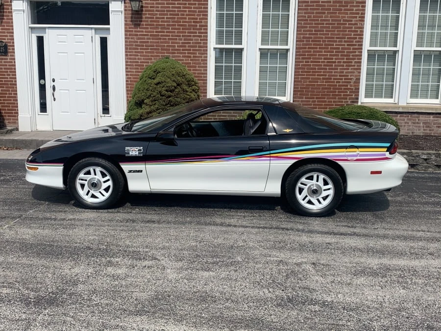 1993 Chevrolet Camaro 4th Gen - Image 2 of 8