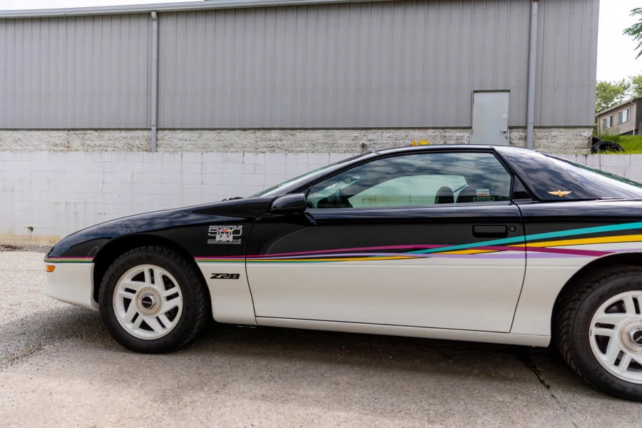 1993 Chevrolet Camaro 4th Gen - Image 16 of 31