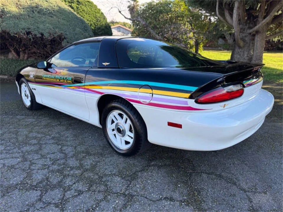1993 Chevrolet Camaro Z28 4th Gen - Image 8 of 31