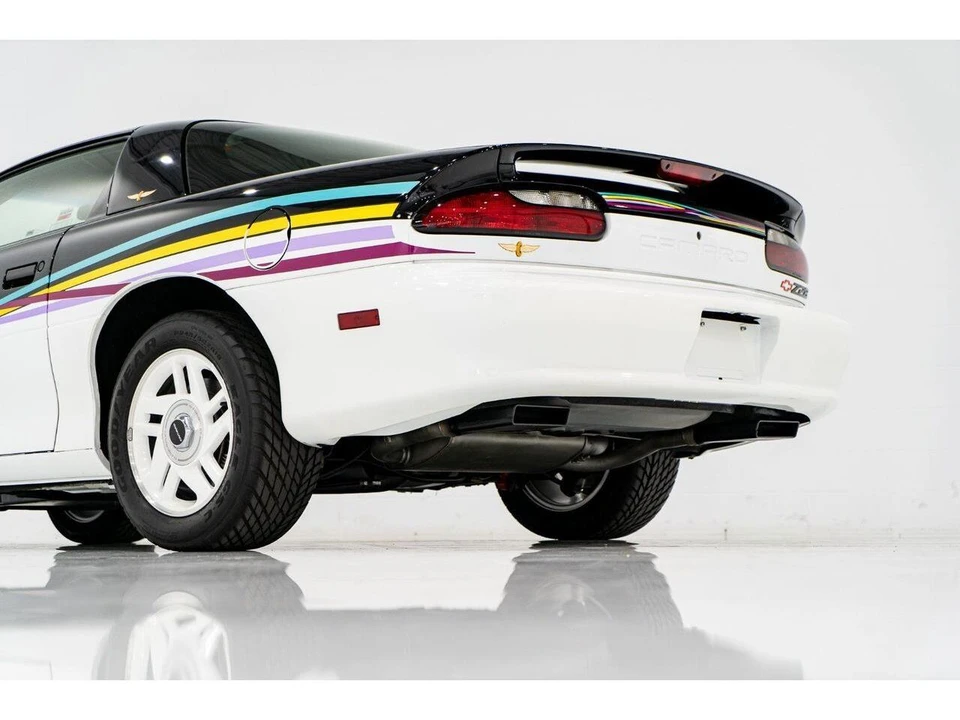 1993 Chevrolet Camaro Z28 4th Gen - Image 28 of 31