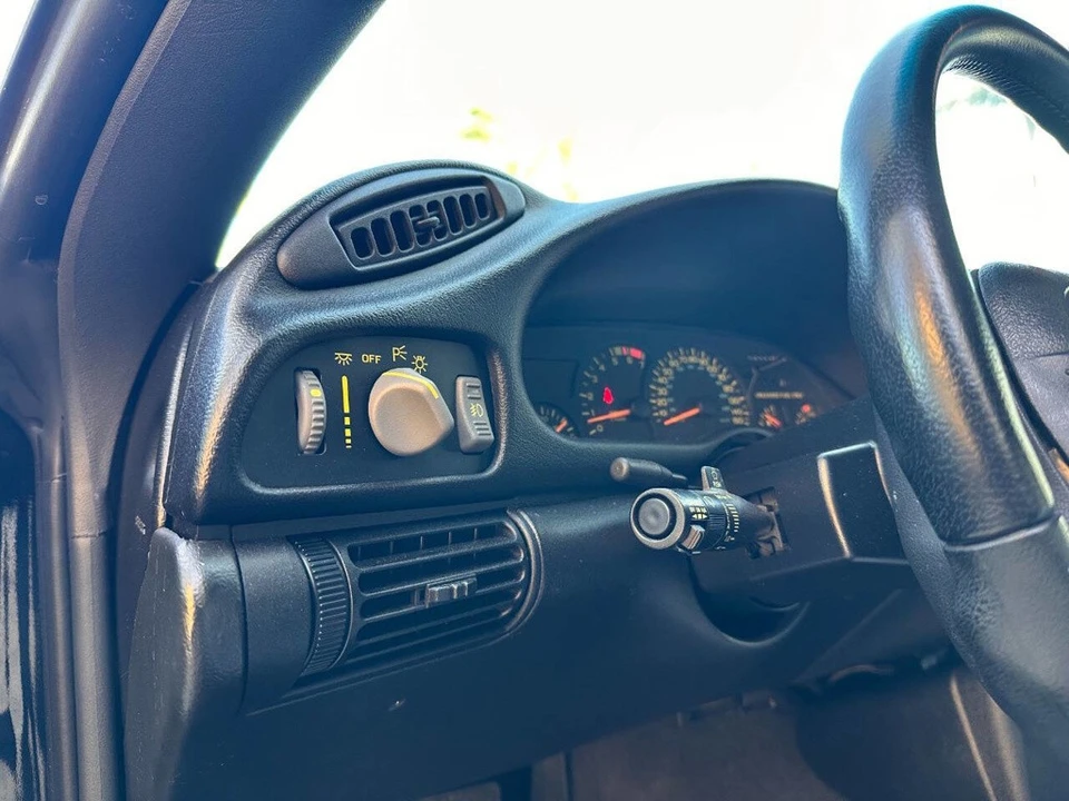 1993 Chevrolet Camaro Z28 4th Gen - Image 17 of 24