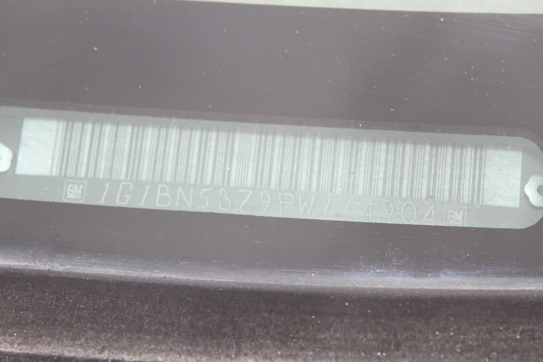 1993 Chevrolet Caprice - Image 14 of 15