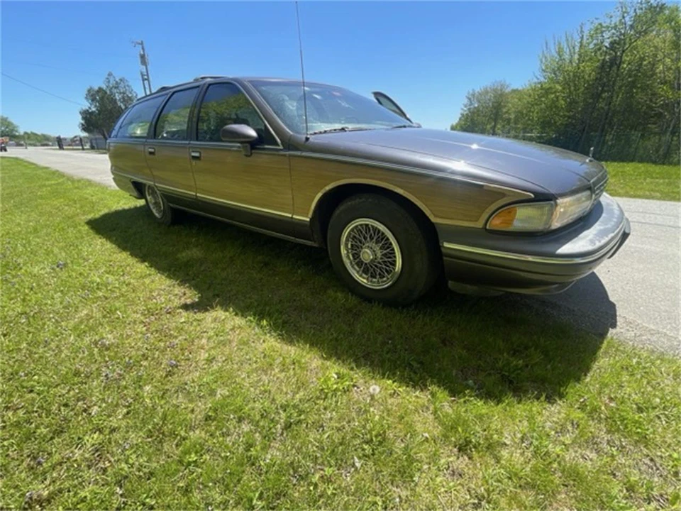 1993 Chevrolet Caprice - Image 11 of 12