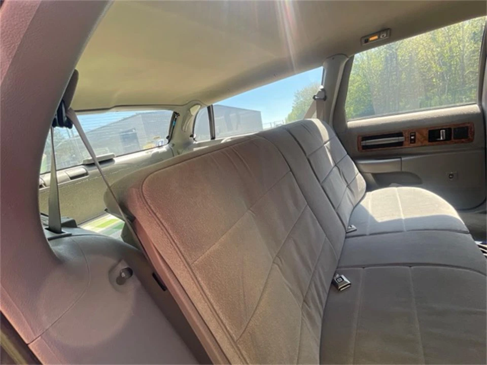 1993 Chevrolet Caprice - Image 10 of 12
