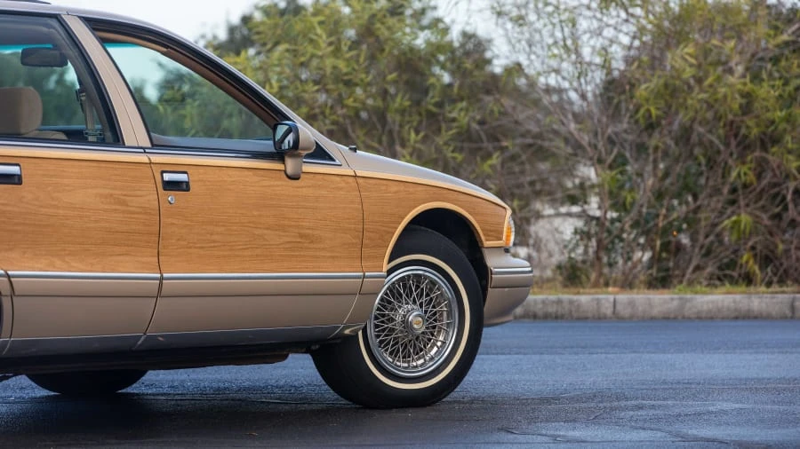 1993 Chevrolet Caprice - Image 10 of 16