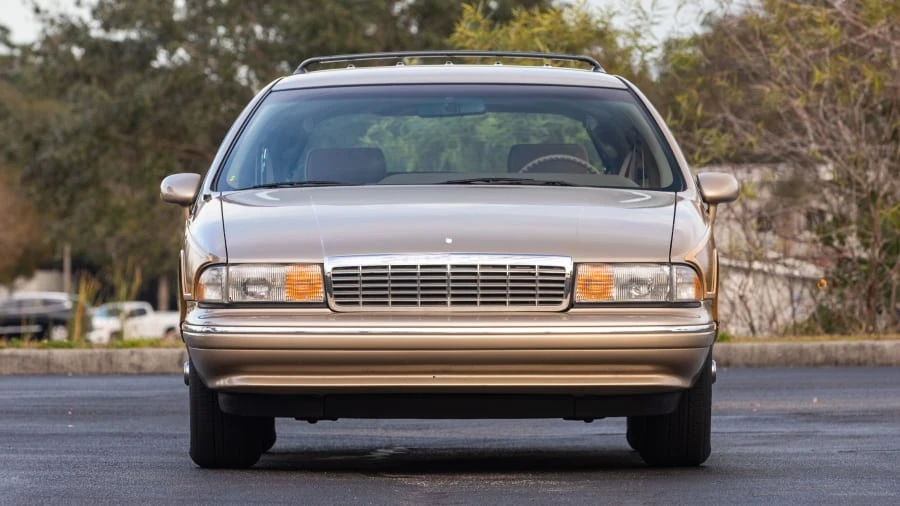 1993 Chevrolet Caprice - Image 15 of 16