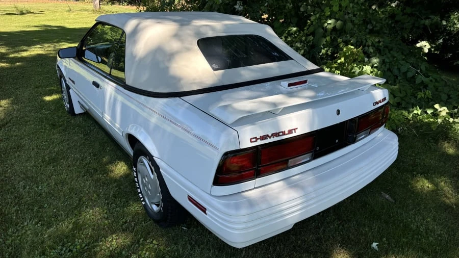 1993 Chevrolet Cavalier - Image 5 of 12