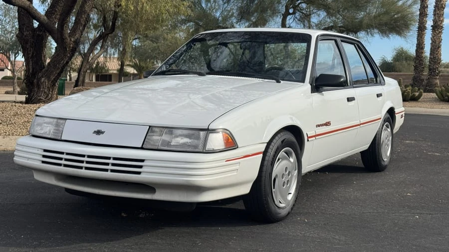 1993 Chevrolet Cavalier - Image 8 of 28