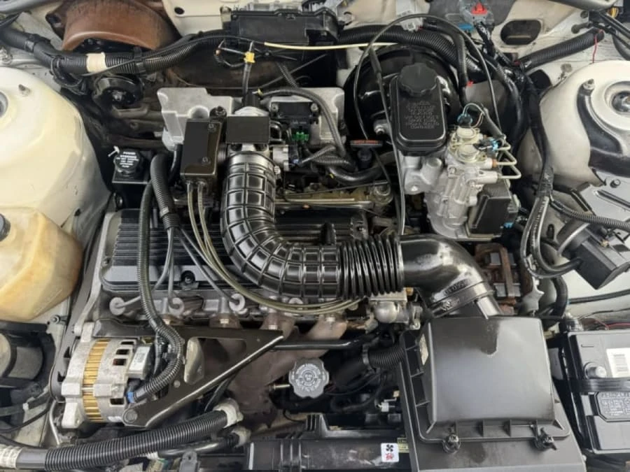 1993 Chevrolet Cavalier - Image 26 of 28