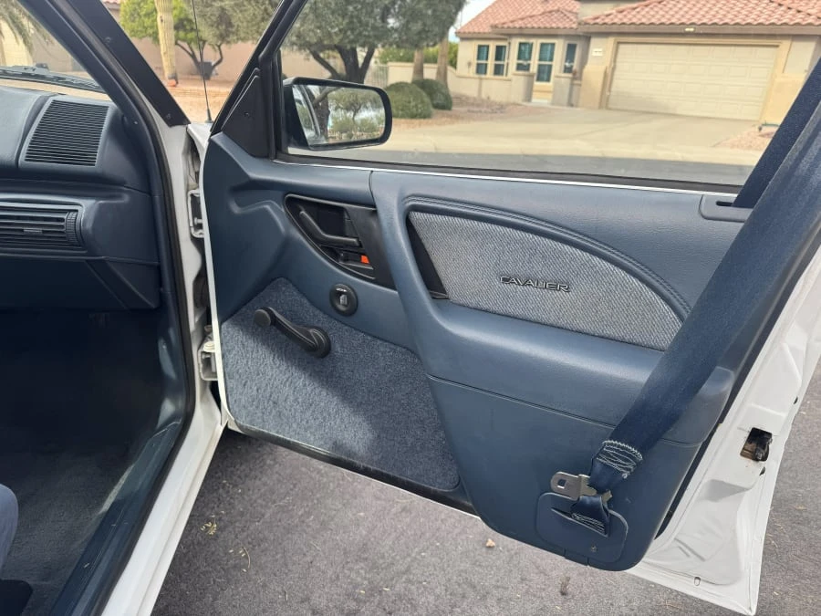 1993 Chevrolet Cavalier - Image 19 of 28