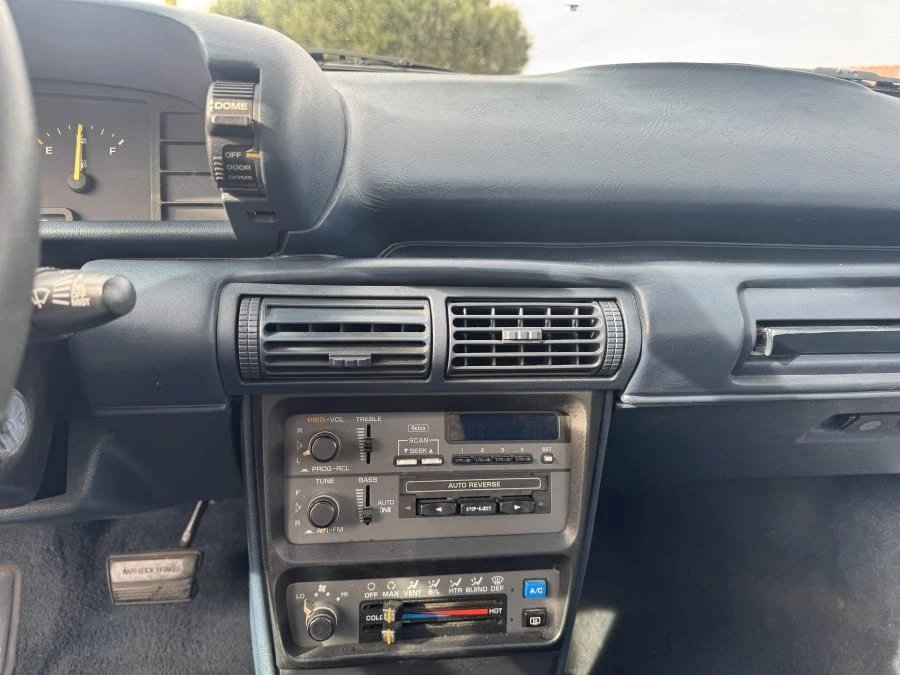 1993 Chevrolet Cavalier - Image 17 of 28