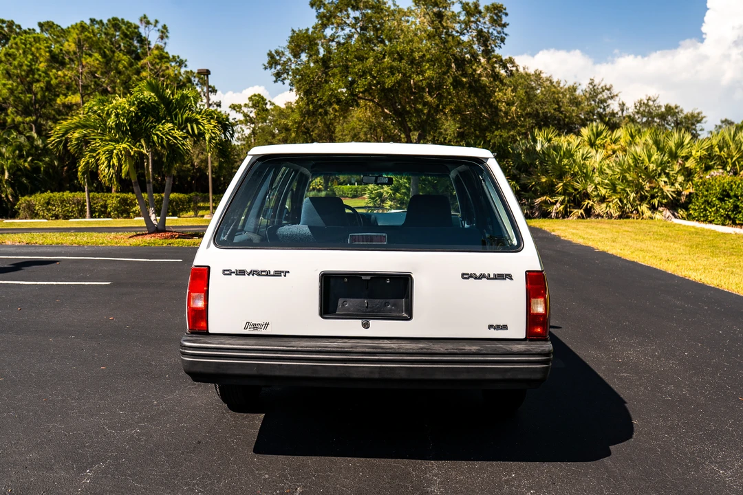 1993 Chevrolet Cavalier - Image 11 of 31