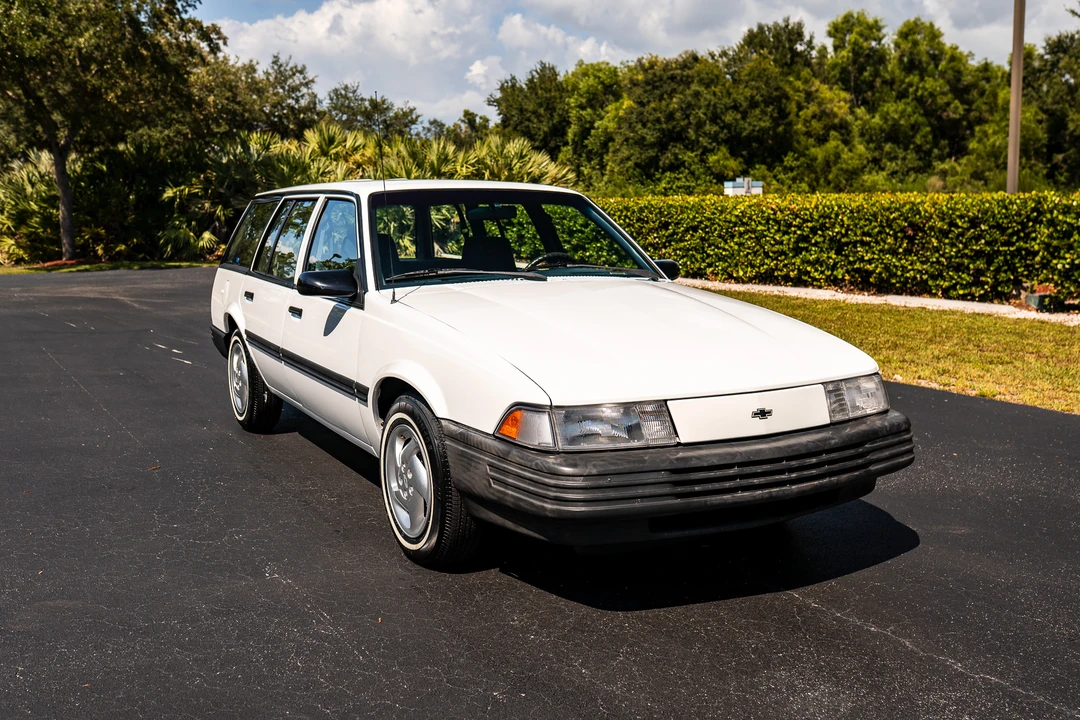 1993 Chevrolet Cavalier - Image 4 of 31