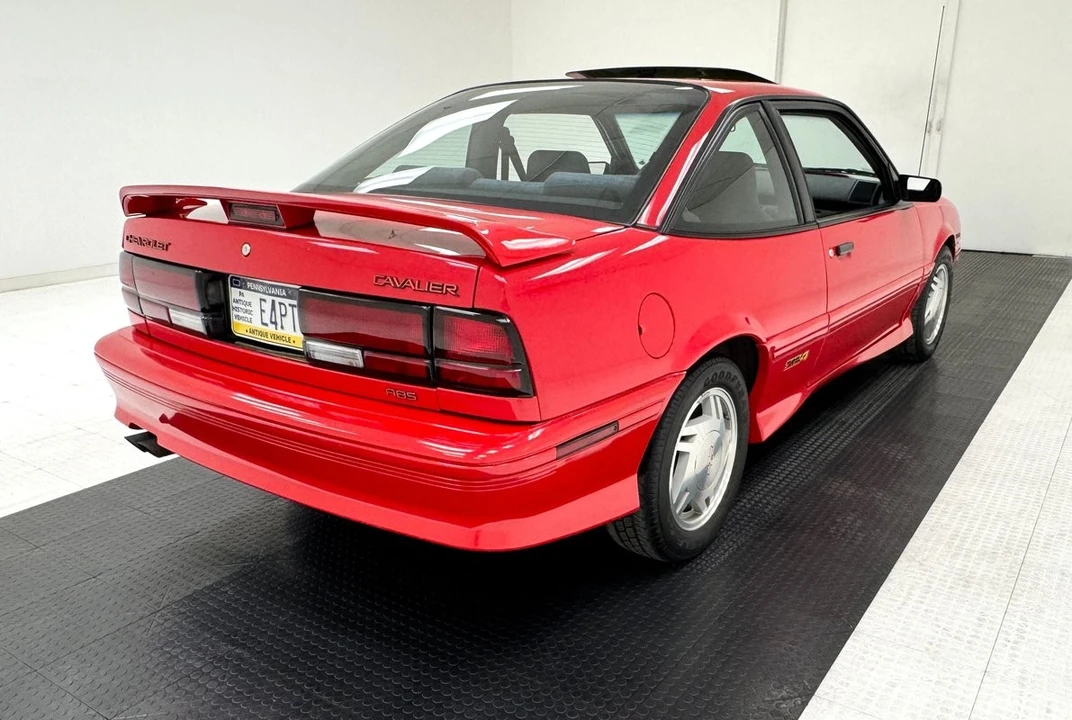 1993 Chevrolet Cavalier - Image 5 of 12
