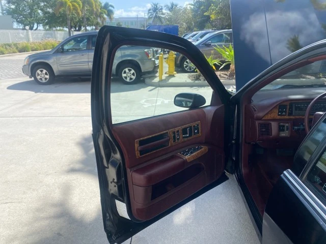 1993 Chevrolet Caprice - Image 10 of 22